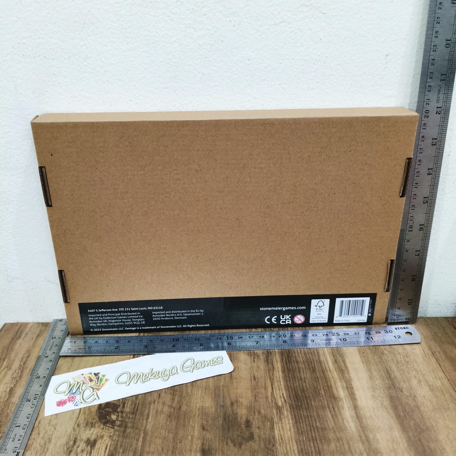 Vantage Dual-Layered Cardboard Player Mat Pack Board Game Playmats - Image 2